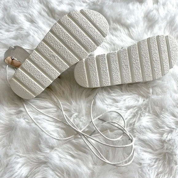 Brand new Gladiator Lace-up Platform sandals! - Picture 3 of 5